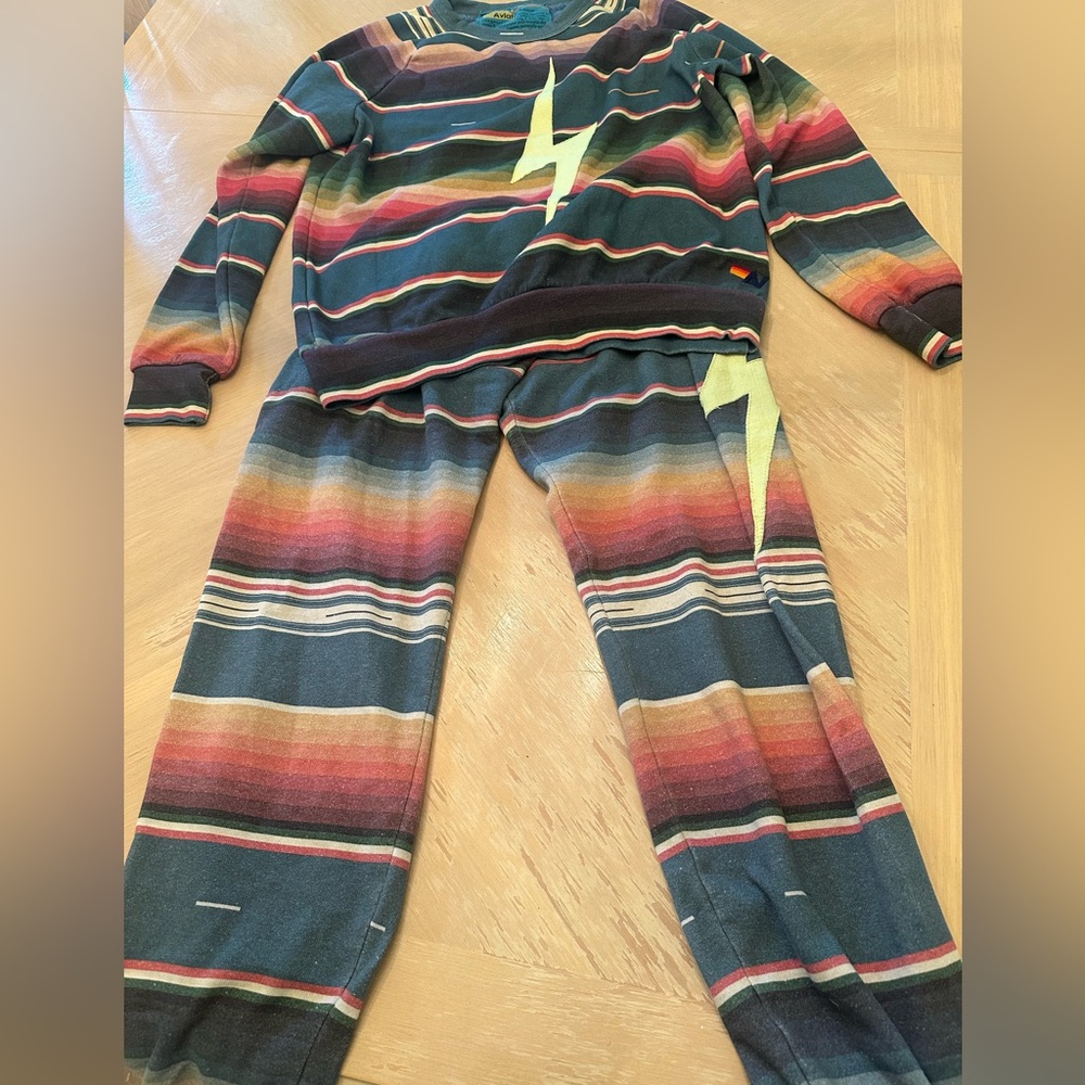 Aviator Nation thunderbolt sweatshirt and sweatpants set size medium